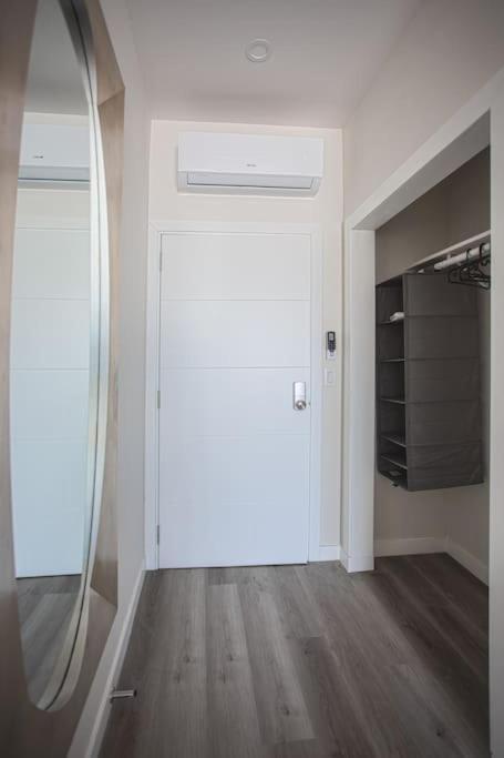 Lovely Studio W Full Kitchen In Heart Of Сан Диего Екстериор снимка