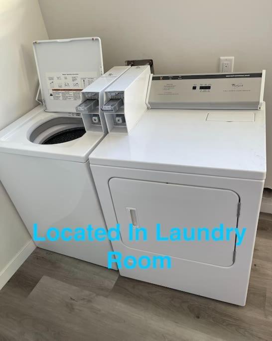 Lovely Studio W Full Kitchen In Heart Of Сан Диего Екстериор снимка